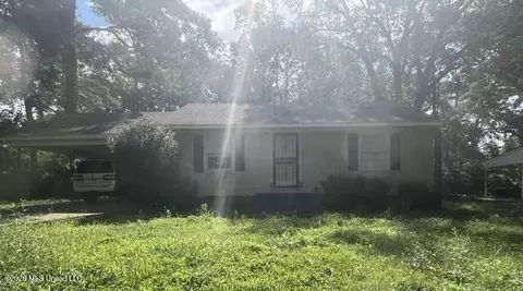 3258 Meadow Ln, Jackson, MS 39212