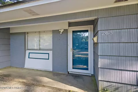 265 Glenside Dr, Jackson, MS 39211 photo 4