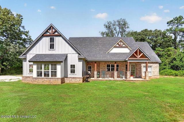 3442 Mississippi 7, Waterford, MS 38685