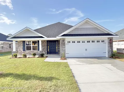 14260 Hartland Dr, Gulfport, MS 39503