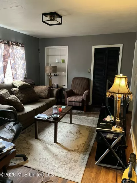 797 Avalon Rd, Jackson, MS 39206 photo 3