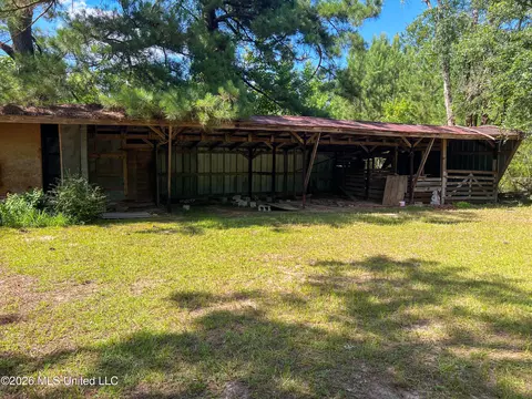 Exterior - 1309 Mcinnis Vernal Rd, Lucedale, MS 39452 photo 7 of 13