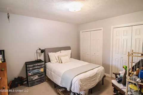 Bedroom - 86 Sunline Dr, Brandon, MS 39042 photo 2 of 3