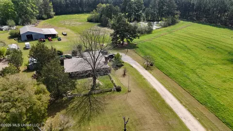 6594 Miller Rd, Smithdale, MS 39664 photo 12