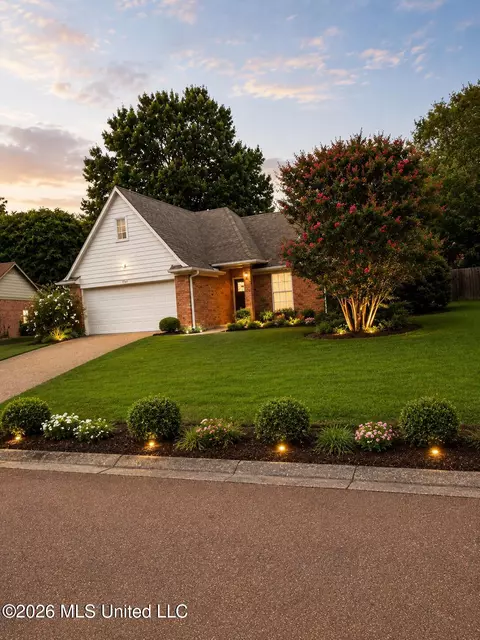 7414 Hunters Hollow Ln, Southaven, MS 38671