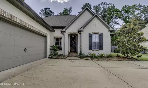 Exterior - 612 Macbeth St, Brandon, MS 39047 photo 10 of 12