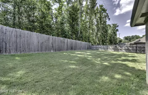 Exterior - 612 Macbeth St, Brandon, MS 39047 photo 6 of 12
