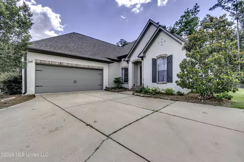 Exterior - 612 Macbeth St, Brandon, MS 39047 photo 9 of 12