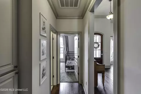 Entry Way - 612 Macbeth St, Brandon, MS 39047 photo 2 of 2