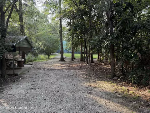 Exterior - 9141 Heather Ln, Moss Point, MS 39562 photo 16 of 21