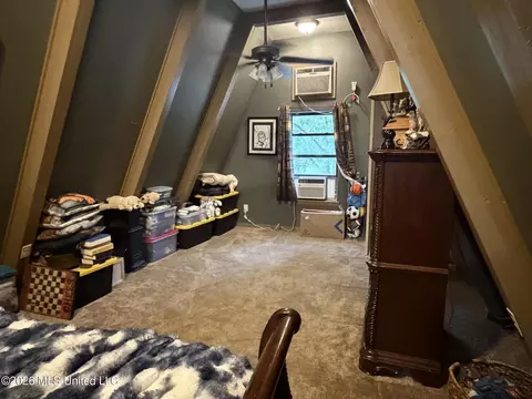 Bedroom - 9141 Heather Ln, Moss Point, MS 39562 photo 3 of 5