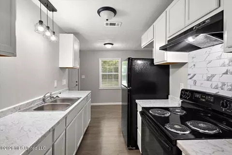 3723 John Adams Rd, Jackson, MS 39213 photo 9