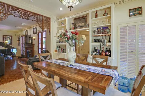 Dining - 47 Avery Cir, Jackson, MS 39211 photo 4 of 4