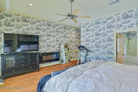 Bedroom - 47 Avery Cir, Jackson, MS 39211 photo 2 of 4