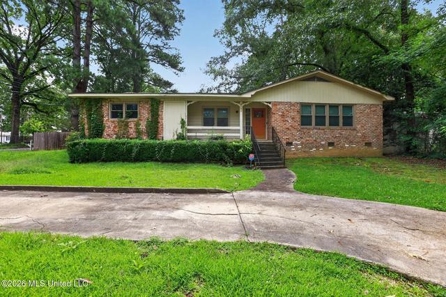 2862 14th Pl, Meridian, MS 39305