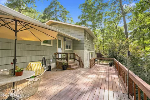 1806 Hillview Dr, Jackson, MS 39211 photo 33