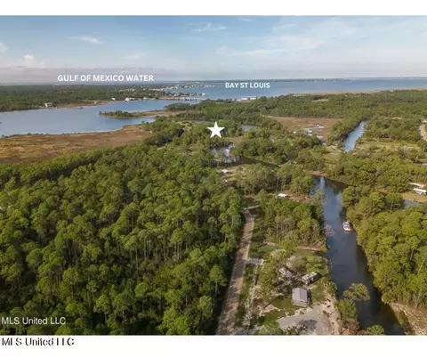 00 Yacht Club Dr, Pass Christian, MS 39571