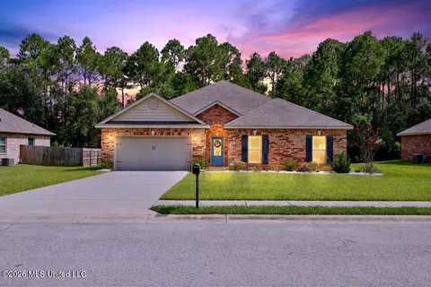 9044 River Birch Dr, Biloxi, MS 39532 photo 4