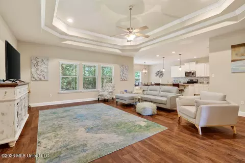 9044 River Birch Dr, Biloxi, MS 39532 photo 14