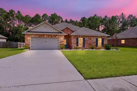 9044 River Birch Dr, Biloxi, MS 39532 photo 5