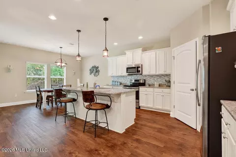 9044 River Birch Dr, Biloxi, MS 39532 photo 17