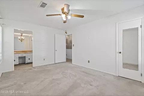 Bedroom - 4830 S Big Horn Dr, Nesbit, MS 38651 photo 2 of 4