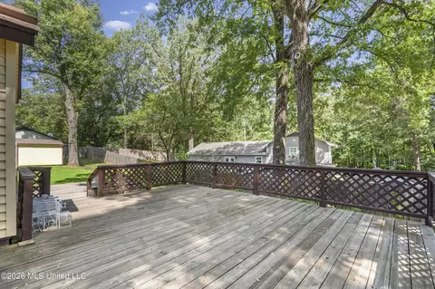 Exterior - 4830 S Big Horn Dr, Nesbit, MS 38651 photo 4 of 6
