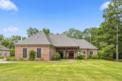 105 Carrington Dr, Madison, MS 39110