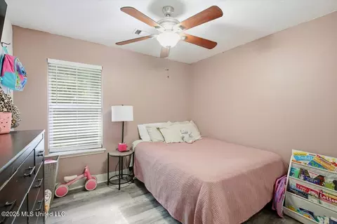Bedroom - 146 Cedar Spring Cir, Pearl, MS 39208 photo 4 of 5