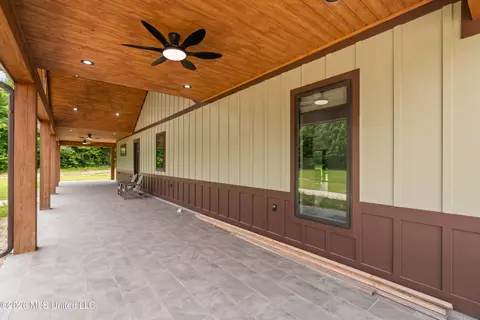 Exterior - 232 Knoxo Columbia Rd, Kokomo, MS 39643 photo 6 of 19
