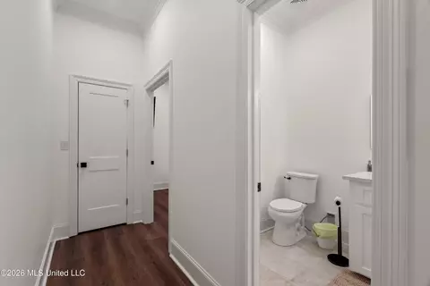 Entry Way - 232 Knoxo Columbia Rd, Kokomo, MS 39643 photo 3 of 5