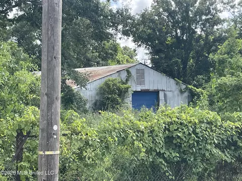 206 Enterprise St, Brookhaven, MS 39601 photo 5