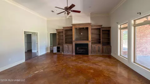 Living - 509 Susannah Dr, Brandon, MS 39047 photo 1 of 1