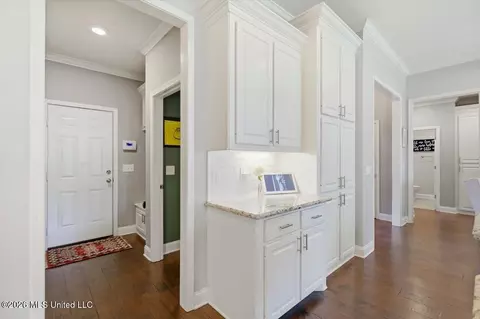Entry Way - 109 Hampton Pl, Madison, MS 39110 photo 4 of 4