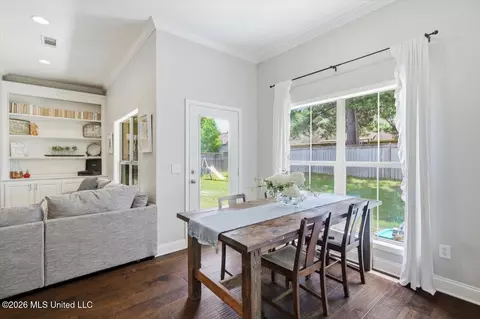 Dining - 109 Hampton Pl, Madison, MS 39110 photo 2 of 2