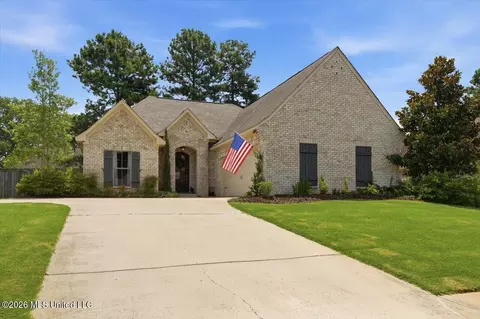 109 Hampton Pl, Madison, MS 39110