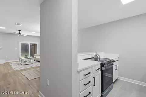 820 Planters Point Dr, Canton, MS 39046 photo 15