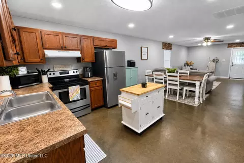 110 Milton Murrah Rd, Lucedale, MS 39452 photo 11