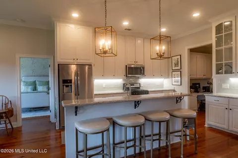 128 Essen Ln, Madison, MS 39110 photo 9