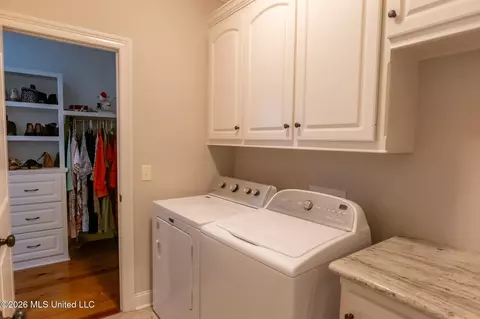 128 Essen Ln, Madison, MS 39110 photo 11