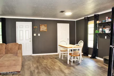 109 Hickory Ln, Lucedale, MS 39452 photo 7