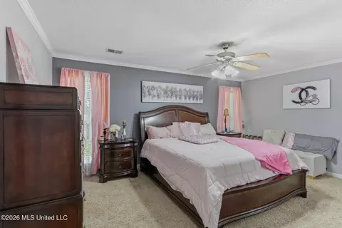 Bedroom - 6289 E Sandbourne, Olive Branch, MS 38654 photo 2 of 5