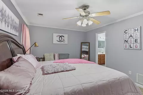 Bedroom - 6289 E Sandbourne, Olive Branch, MS 38654 photo 3 of 5