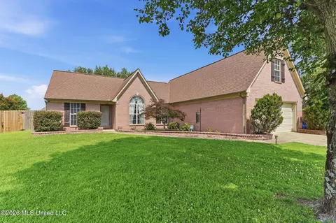 Exterior - 6289 E Sandbourne, Olive Branch, MS 38654 photo 7 of 7