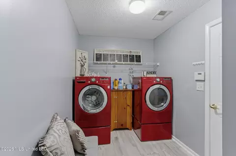 Other - 6289 E Sandbourne, Olive Branch, MS 38654 photo 2 of 11