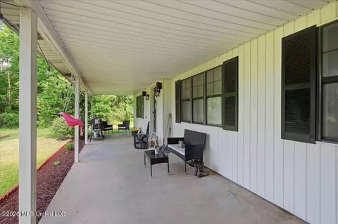 Exterior - 2596 Tank Rd, Terry, MS 39170 photo 4 of 14
