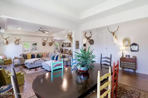 Dining - 208 Stout Rd, Madison, MS 39110 photo 2 of 3