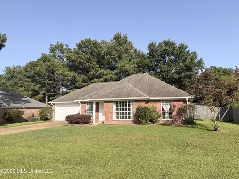 126 Glenwood Dr, Madison, MS 39110