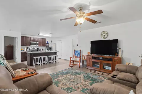 Other - 502 E Marigold Dr, Long Beach, MS 39560 photo 2 of 9