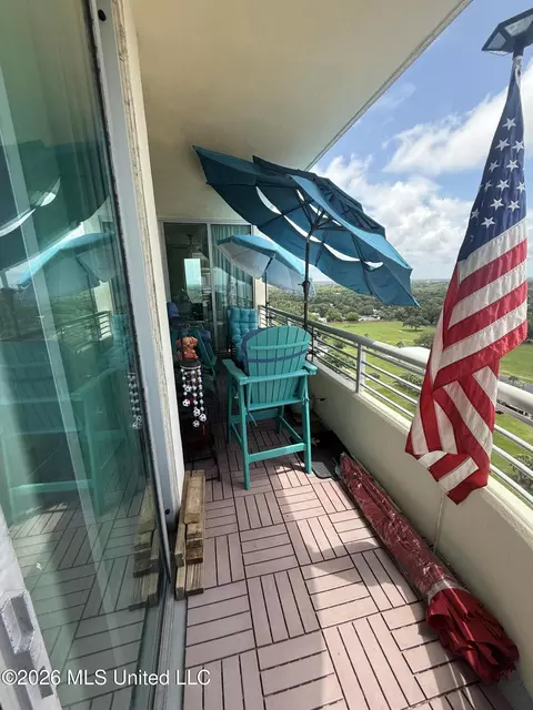 2060 Beach Blvd #1508, Biloxi, MS 39531
